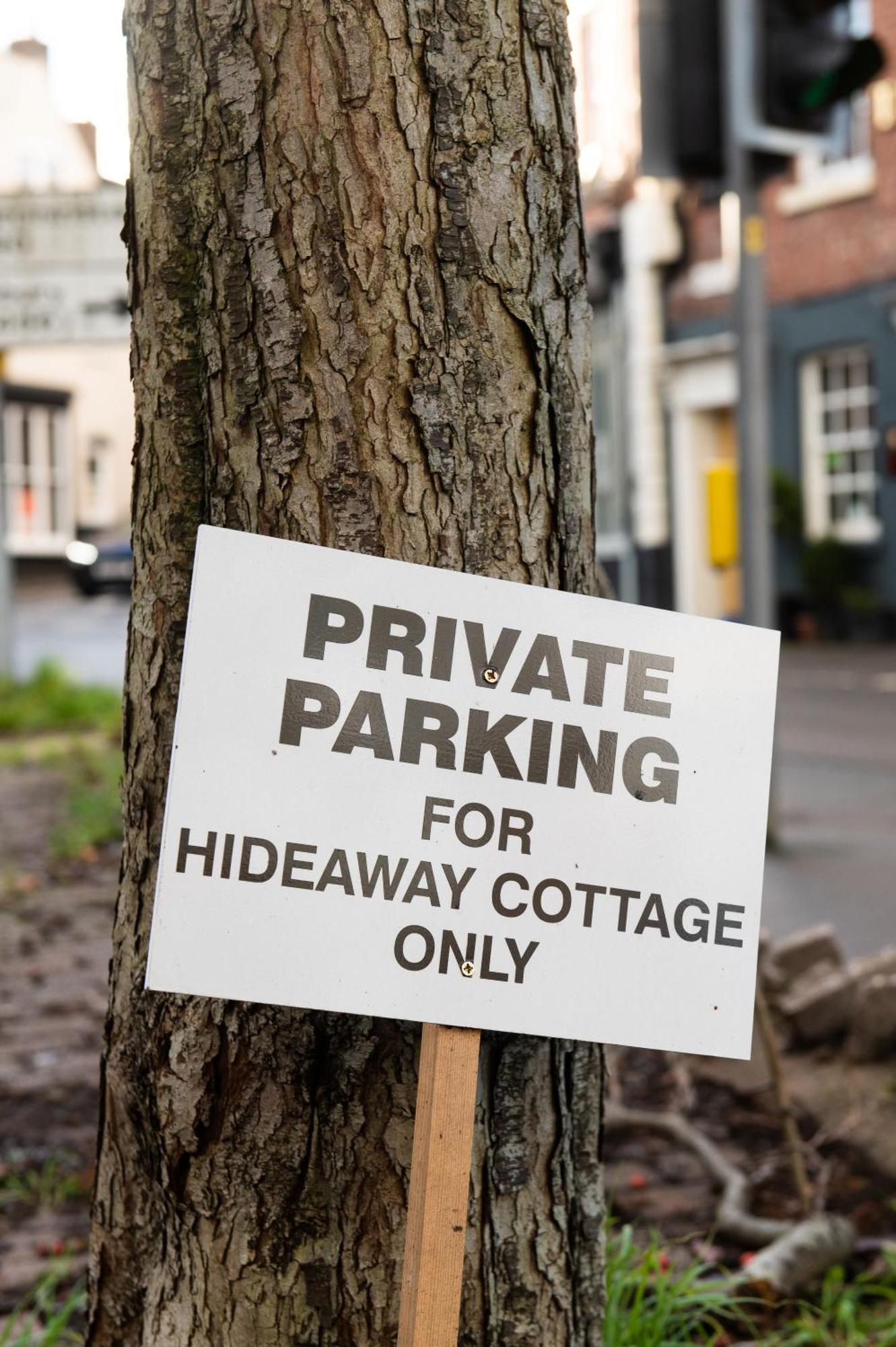 Hideaway Cottage Bewdley With Parking Near The River Severn Exterior photo